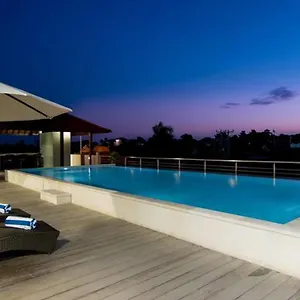 Square And Hotel Seminyak